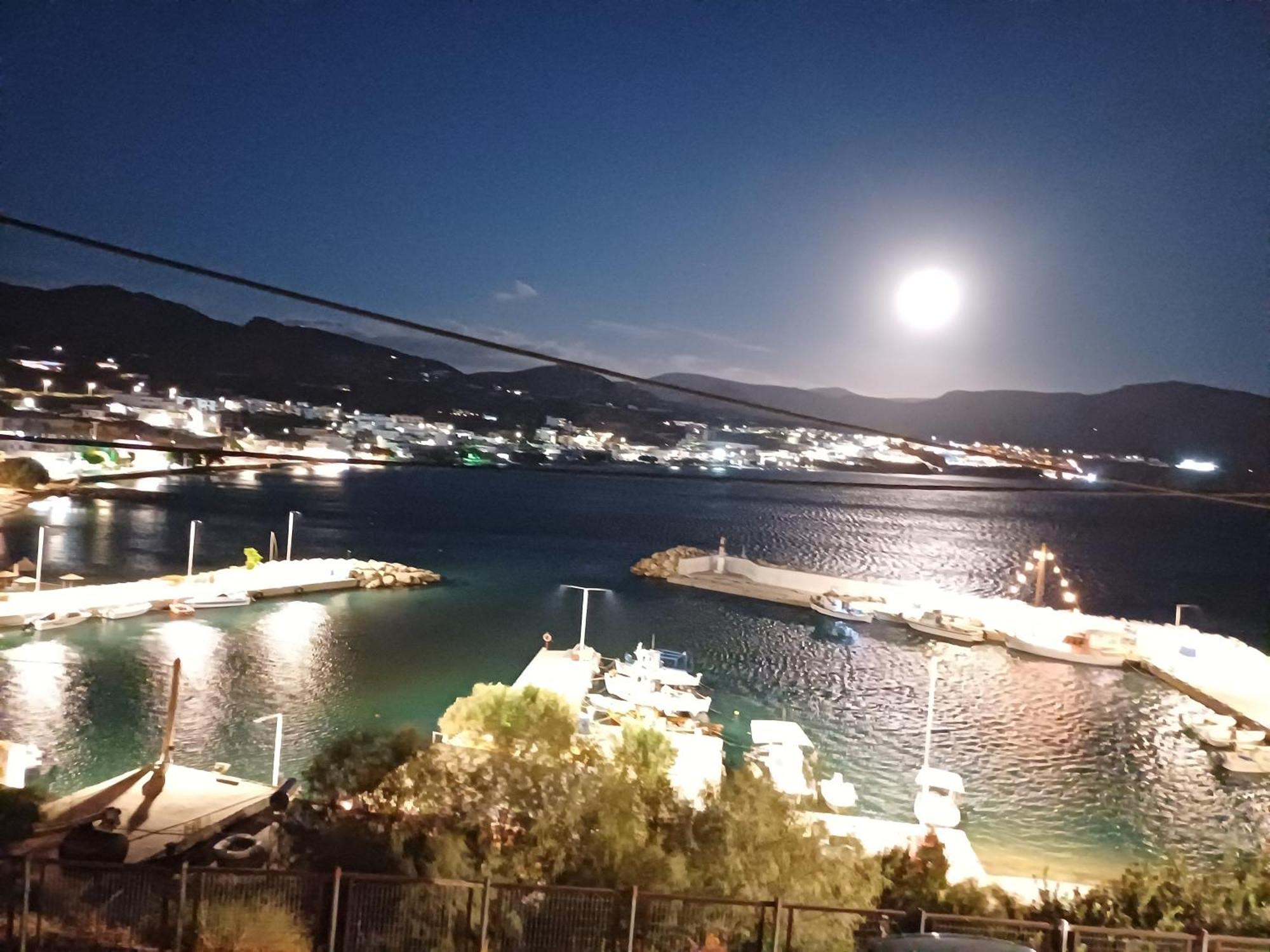 Апартаменты Εξοχη Και Θαλασσα Макригиалос Экстерьер фото